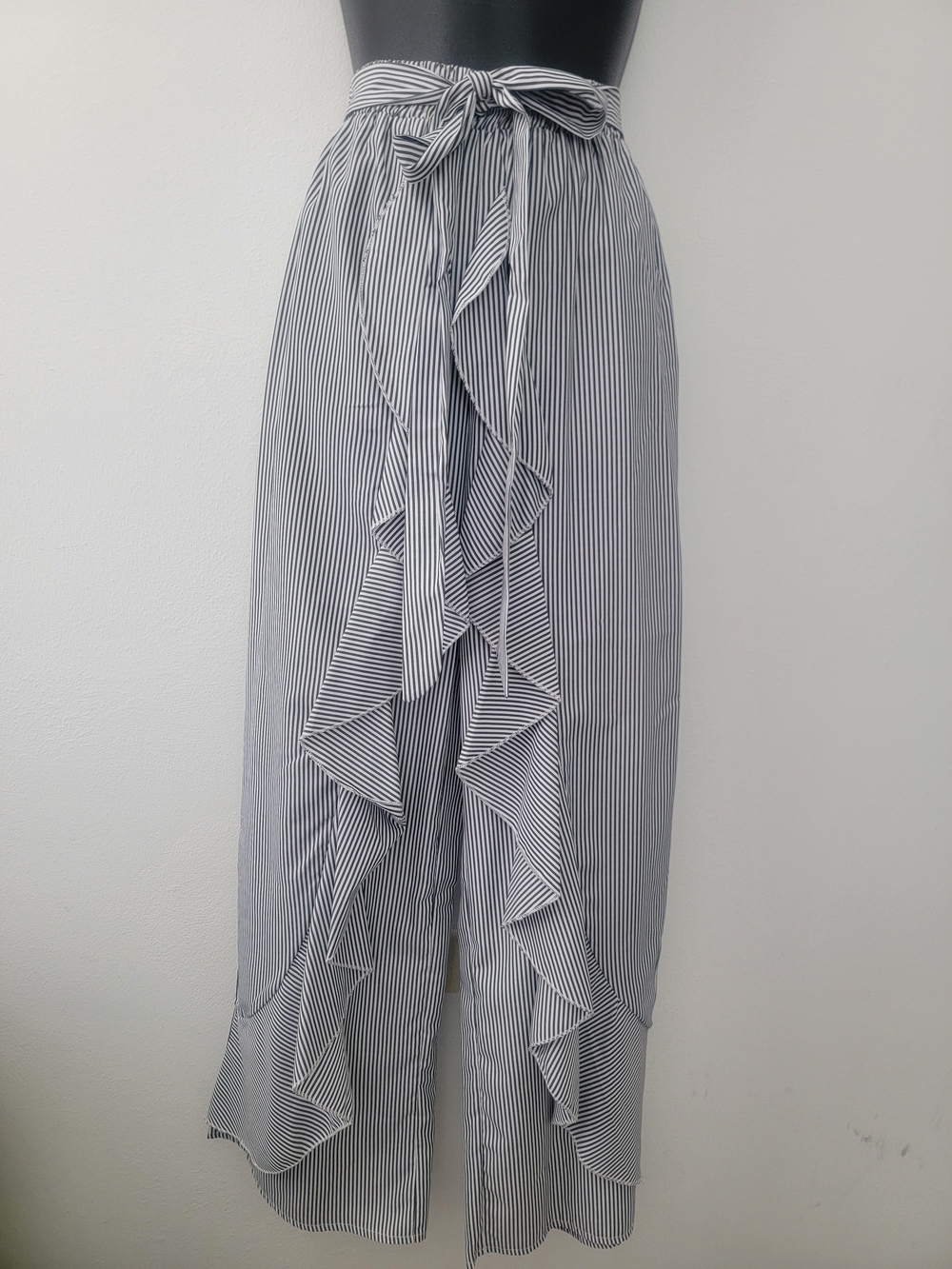 Striped Black and White Ruffle Tie-Waist Maxi Skirt